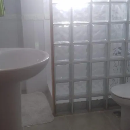 B&B Nerja Готель типу 